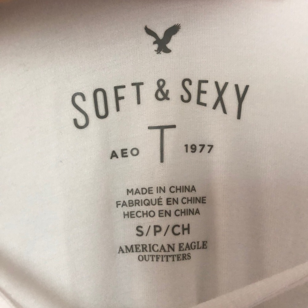 American Eagle Soft & Sexy T-Shirt - Picture 4 of 4